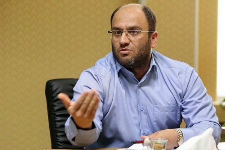 پذیرفتن انحصار تولید خودرو توسط وزیر صمت جای امیدواری است/ تسهیل قوانین و مقررات تولید عامل اصلی شکستن انحصار است