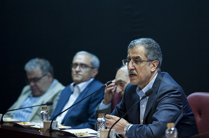 آمادگی اتاق بازرگانی تهران برای کمک به بورس