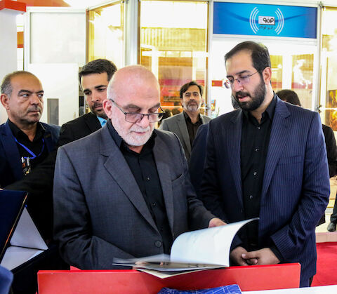 چهارمین روز از یازدهمین نمایشگاه بیت المللی متالورژی فولاد ریخته گری صنایع و ماشین الات وابسته اصفهان به همراه بازدید اقای دکتر فولاد گر نماینده مجلس شورای اسلامی اصفهان از غرفه های شرکت فولاد مبارکه