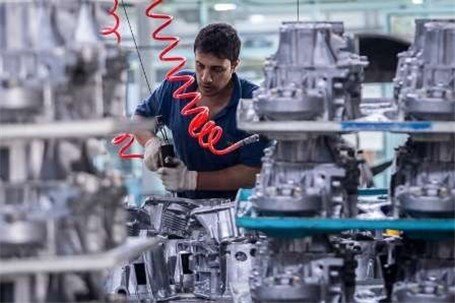 دوباره قرعه به نام قطعه‌سازان افتاد / چهارچرخه گران شد خبری از رونق قطعه سازی نیست