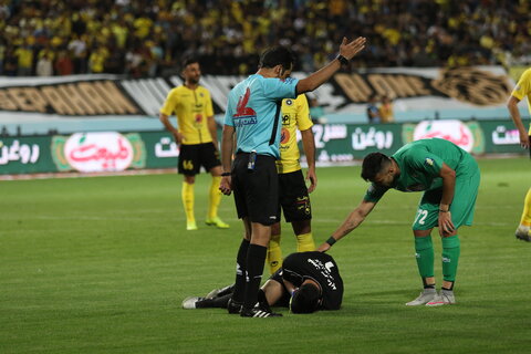 دیدار دوتیم سپاهان اصفهان و ذوب آهن درهفته ششم لیگ برتر فوتبال ایران بانتیجه دو بر صفر به سود تیم سپاهان در ورزشگاه نقش جهان اصفهان به پایان رسید