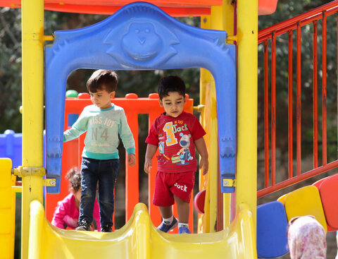 الگوسازی برای کودکان در حوزه مسئولیت اجتماعی مورد توجه باشد