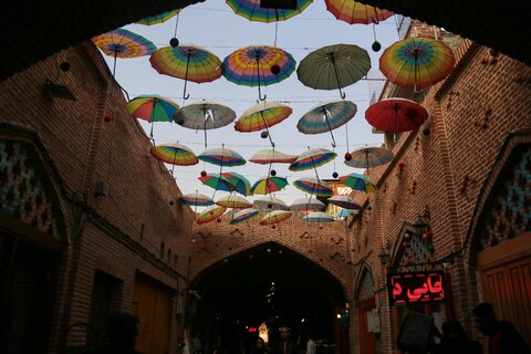 گشتی در بازار قدیمی تهران

عکس:مجتبی جهان بخش