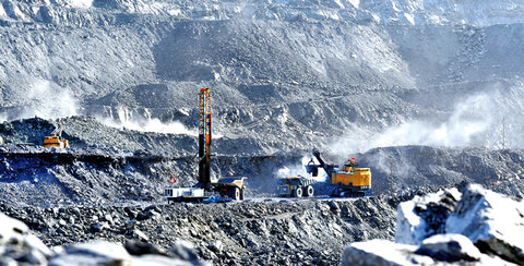 رشد ۱۴ درصدی استخراج مواد از معادن چهارمحال و بختیاری