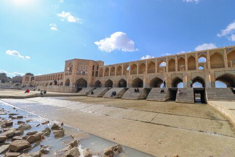 نمی‌توان به احیای زاینده‌رود در کوتاه‌مدت امید داشت