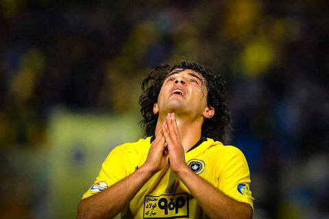 احتمال لژیونر شدن امید نورافکن