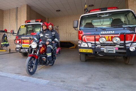 پاسخگویی آتش نشانی به بیش از ۲۴۰۰۰ تماس در ایام نوروز