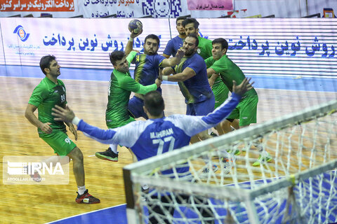 اولین شکست ذوب آهن در لیگ برتر هندبال سال 99