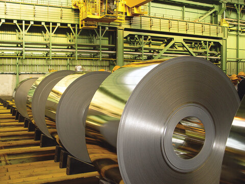 قطع وابستگی به شرکت‌های خارجی با تولید گرید DC04-C590 نیم‌سخت در فولاد مبارکه