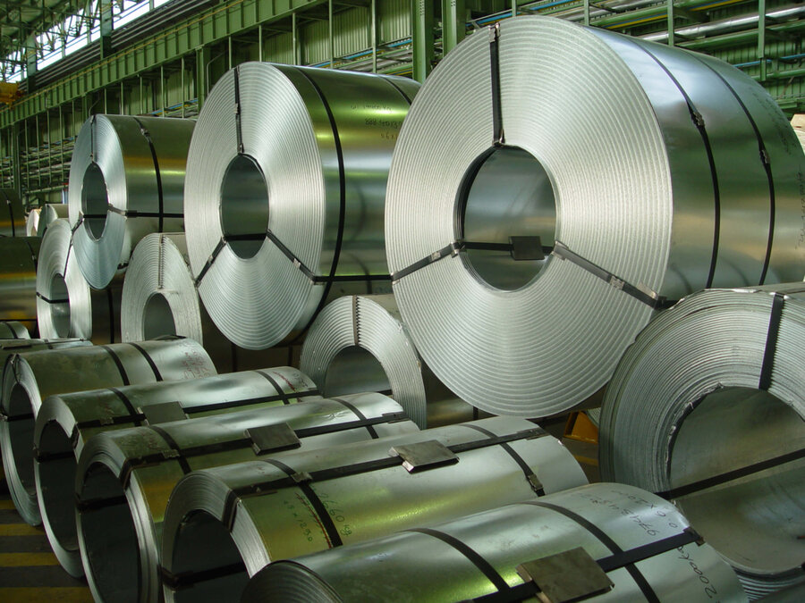 عرضه ۵ هزارتن ورق گالوانیزه در بورس کالای امروز