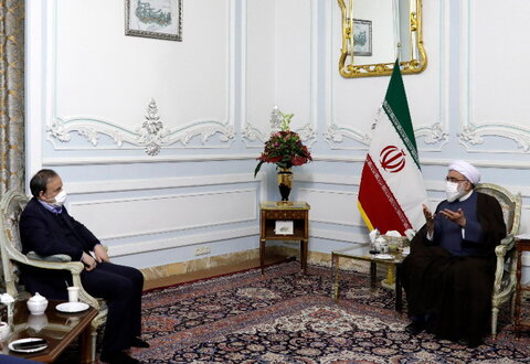 پروژه انتقال آب خلیج فارس به مشهدالرضا هدیه دولت و رئیس جمهور به مردم استان خراسان رضوی در دهه مبارک فجر