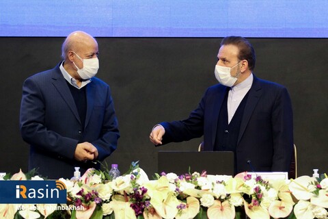 دستاوردهای سفر واعظی به اصفهان/ از سیاسی بازی پرهیز شود!