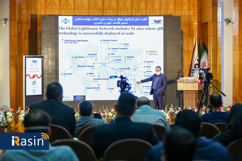 نیروی انسانی زیربنای موفقیت فولاد مبارکه در طرح تحول دیجیتال است