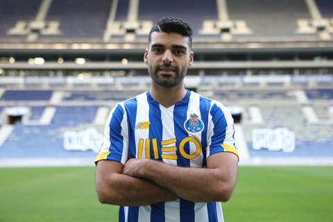 حمایت همه‌جانبه سرمربی پورتو از طارمی