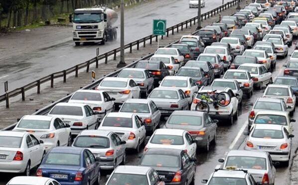 ترافیک سنگین در محور چالوس/ تردد روان در محوز هراز و فیروزکوه