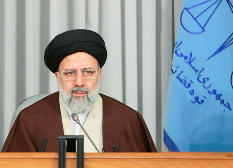 موضوع واکسیناسیون جدی تر و سریع‌تر دنبال شود