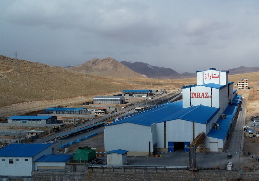 فولاد تاراز واحد نمونه استانی در حوزه استاندارد و کنترل کیفیت شد