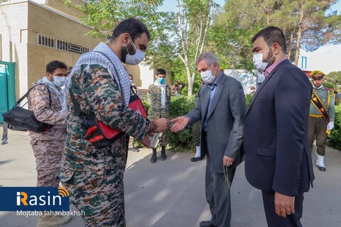 مراسم تشیع پیکرسرلشکر پاسدار شهید سید محمد حجازی در اصفهان

عکس:مجتبی جهان بخش