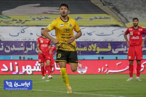 ستاره سپاهان طارمی دیگر می‌شود؟/عکس