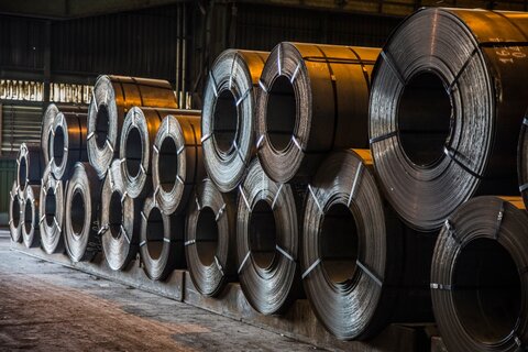 رکوردشکنی تولید سالانه ورق گرم در ناحیه نورد گرم فولاد مبارکه و مجتمع فولاد سبا