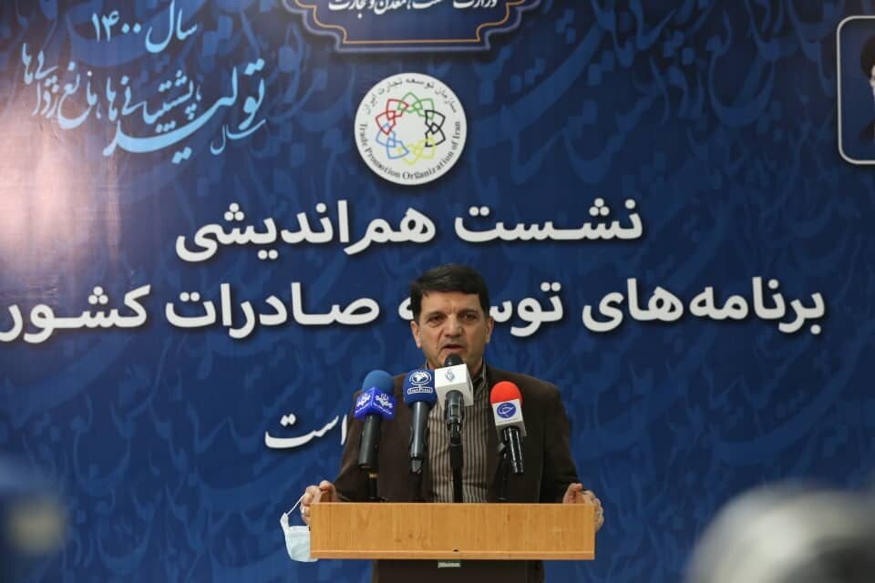 رسیدن به صادرات غیرنفتی ۲۵۰ میلیارد دلاری را دنبال می کنیم/ داشتن اقتصاد مولد در راس فعالیت‌های کشور است