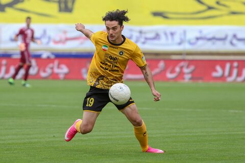 برد شیرین سپاهان مقابل مس رفسنجان در هفته بیست و سوم لیگ برتر فوتبال ایران عکس:مجتبی جهان بخش