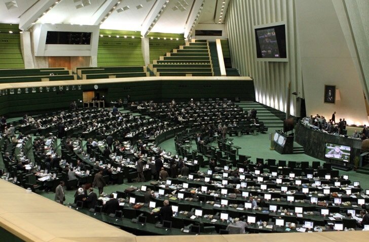 قدردانی نمایندگان مجلس شورای اسلامی از وزیر صمت در خصوص آبرسانی به استان‌های کم آب