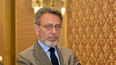 صادرات همیشه مورد بی توجهی و گاه بی لطفی دولت ها قرار داشته است/ برگزاری نمایشگاه ها کارایی سابق را ندارد