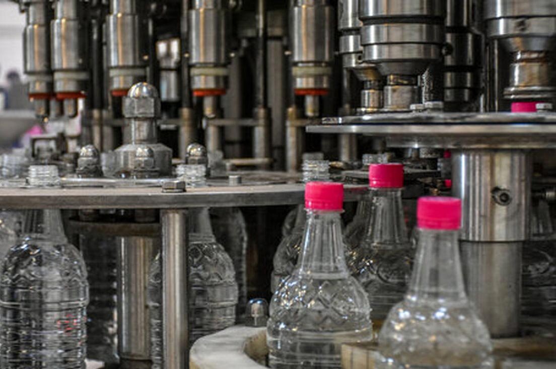 بهره برداری از طرح توسعه شرکت درین گلاب آدونیس  