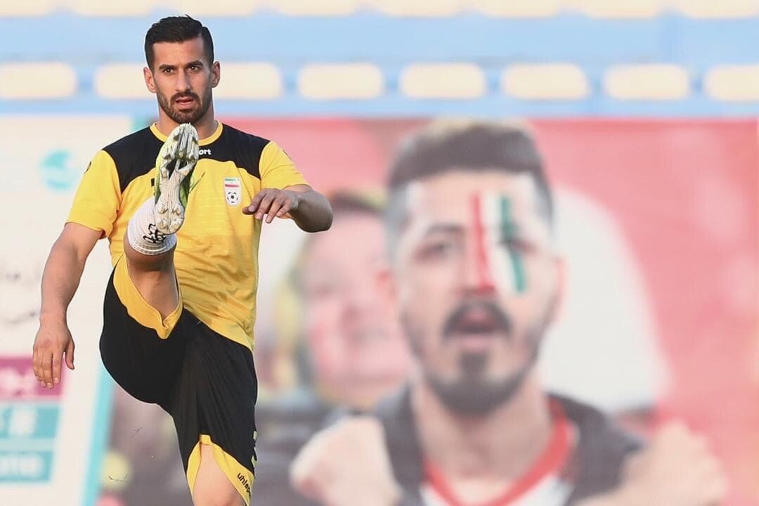 پیروزی آاک در حضور ستارگان ایرانی