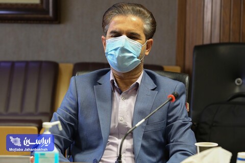 تفاهم نامه انجام مطالعات آیین امضای تفاهم ‎نامه سه جانبه انجام مطالعات ژئوفیزیک هوابرد استان اصفهان عکس:مجتبی جهان بخش