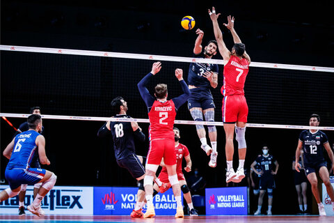 کانادا با خیال آسوده از لهستان شکست خورد! / فرصت ویژه برای سوم شدن تیم والیبال ایران