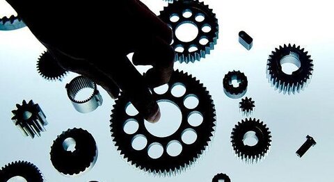 صنایع ظرفیت تعطیلی را ندارند/ دولت باید هزینه یک ماه را پرداخت کند/ قطع برق صنایع غیرقانونی است