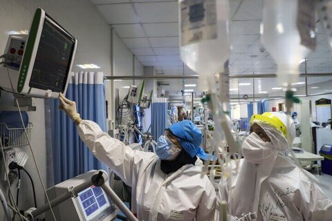 علت افزایش دوباره مرگ‌های کرونایی در کشور/لزوم افزایش مدت زمان قرنطینه اُمیکرون