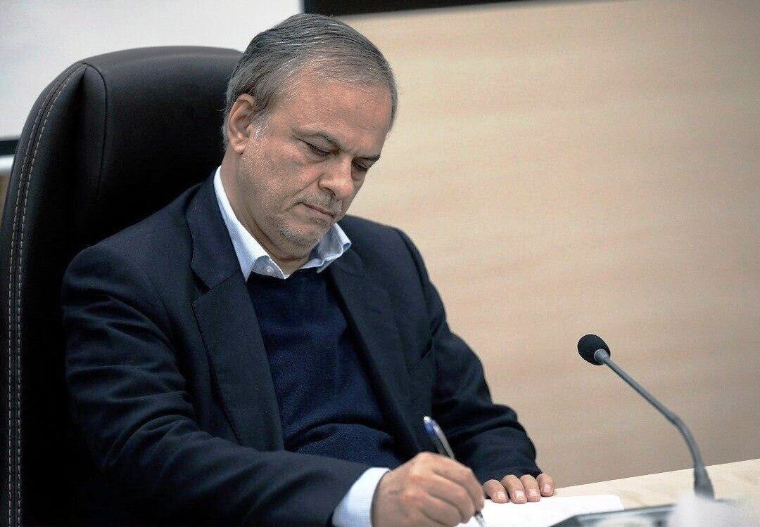 پیشرفت و شکوفایی ایران مرهون مجاهدت صنعتگران و معدن کاران خلاق و پرتلاش است