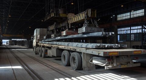 مقاومت میلگرد ایران در ریزش بازار جهانی فلزات