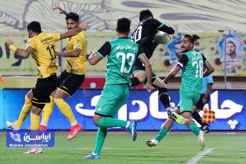 هفته بیست و پنجم لیگ برتر فوتبال؛ سپاهان - ماشین‌سازی