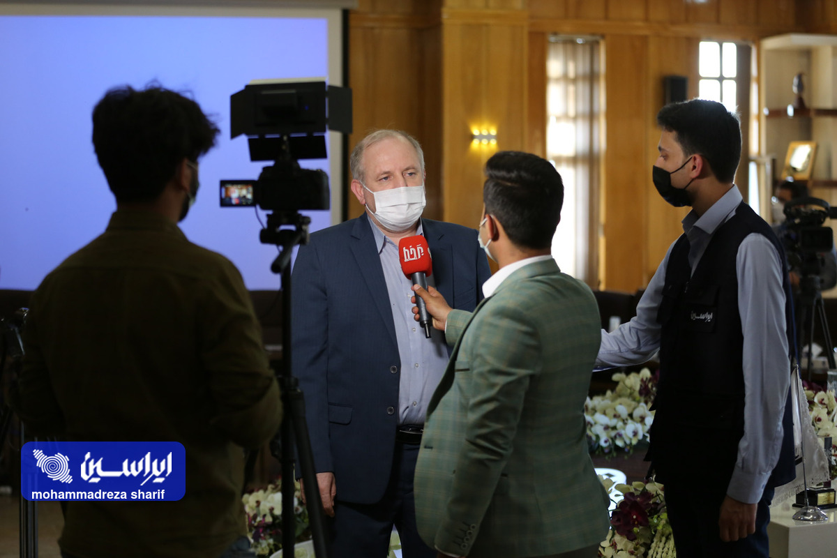 استفاده از توان دانشگاه‌های استانی در اجرای طرح تحول دیجیتال فولاد مبارکه