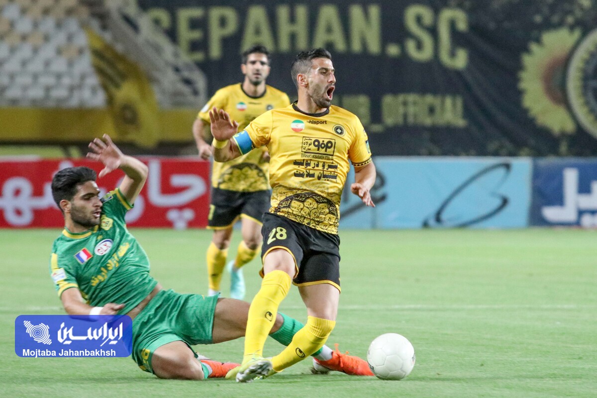 حاج صفی همچنان شعله ور است!(عکس)
