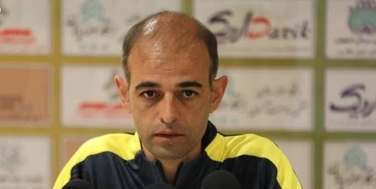 محرم نویدکیا: فشردگی خط دفاعی تیم شهید اورکی زیاد بود