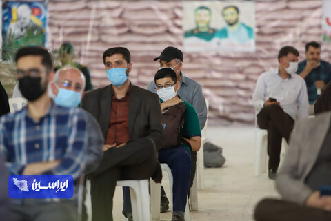 آئین افتتاح سومین ایستگاه واکسیناسیون مشترک شرکت فولاد مبارکه و سپاه صاحب الزمان  در مصلای نماز جمعه رهنان