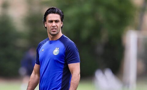 روایت عابدینی از قرارداد فرهاد مجیدی با پرسپولیس