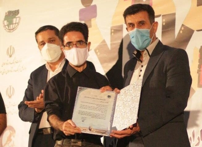 تقدیر از خبرنگار ورزشی ایراسین در بخش تیتر