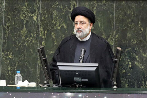 بررسی صلاحیت علمی و عملی همه وزیران پیشنهادی مورد تاکید بوده است