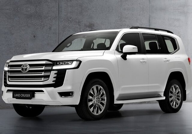 صف عجیب و غریب لندکروز!
