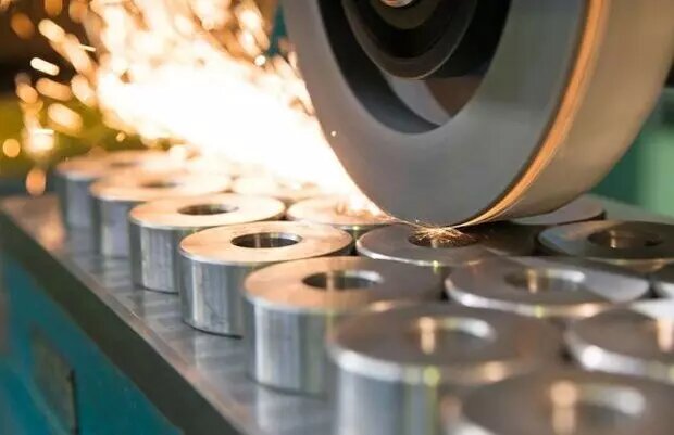 حمایت از بومی‌سازی صنایع در قرارگاه جوانان گام دوم انقلاب در حوزه صنعت