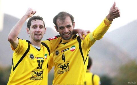 خلعتبری: محرم لطف کرد و ده را به من داد