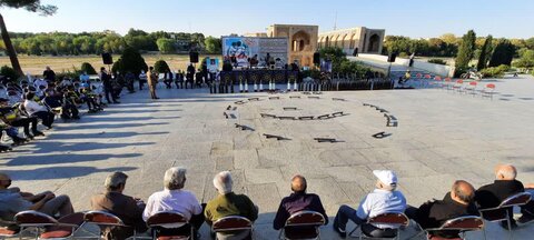 مراسم گرامیداشت هفته دفاع مقدس با حضور جامعه ورزش و جوانان