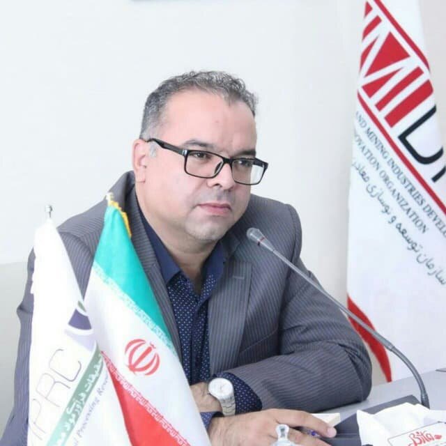 انجام بیش از۲۰ هزار آنالیز معدنی در مرکز تحقیقات فرآوری مواد معدنی ایران
