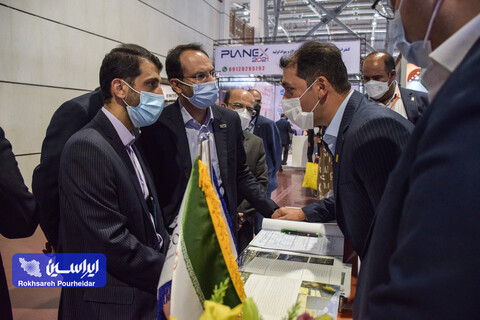 بازدید مدیرعامل شرکت فولاد مبارکه از غرفه شرکت‌های زیرمجموعه در نمایشگاه متالکس